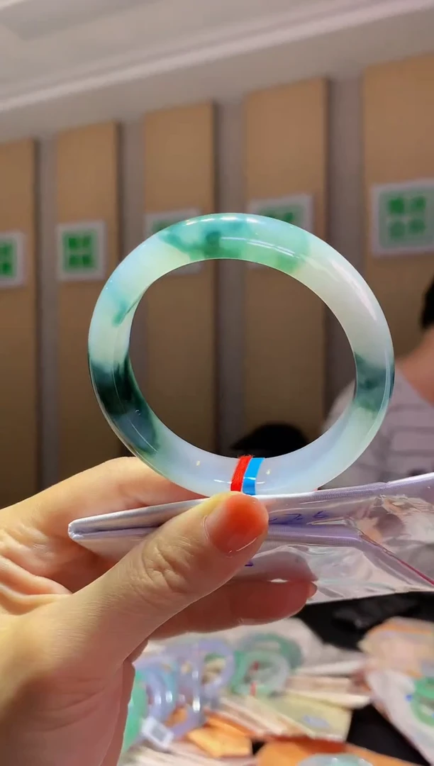 未镶嵌手镯翡翠-X622 圈口53.2