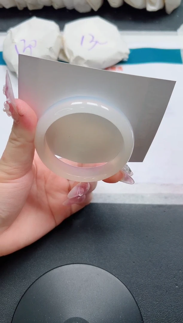 石英质玉手镯未镶嵌130-53.8