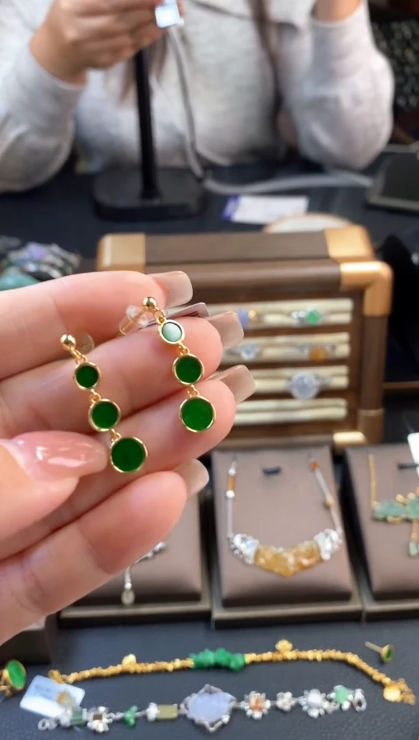 颈饰银S925镶嵌翡翠16981