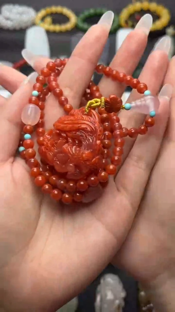 颈饰未镶嵌南红玛瑙凤穿牡丹毛衣链