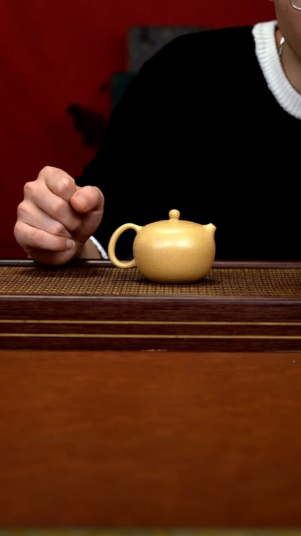 茶壶紫砂XJ    本山绿泥   西施   150cc