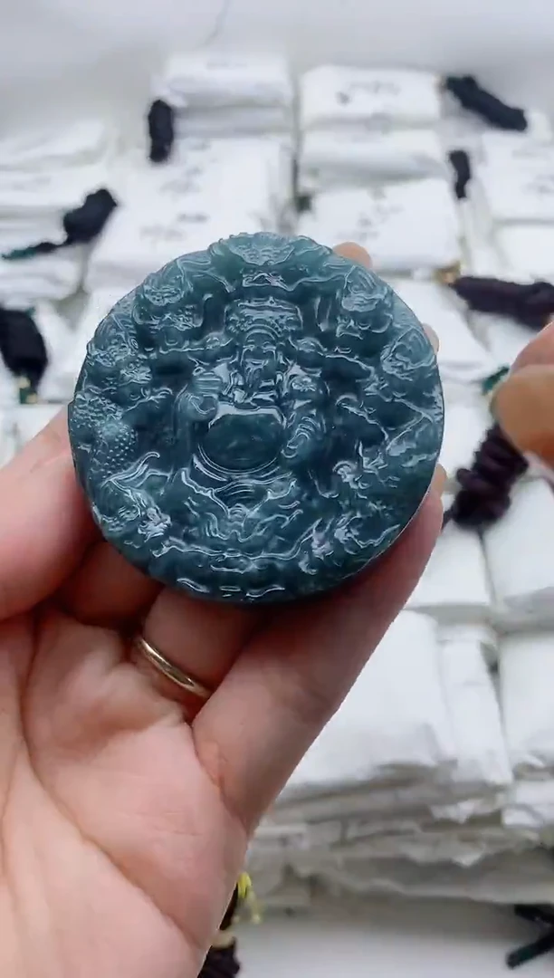 颈饰未镶嵌翡翠8