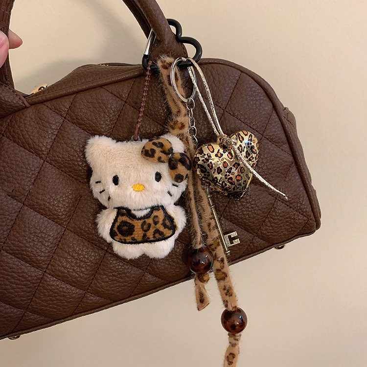 毛绒时髦豹纹哈喽kt小猫包挂件书包挂饰包包小公仔玩偶kt小饰品