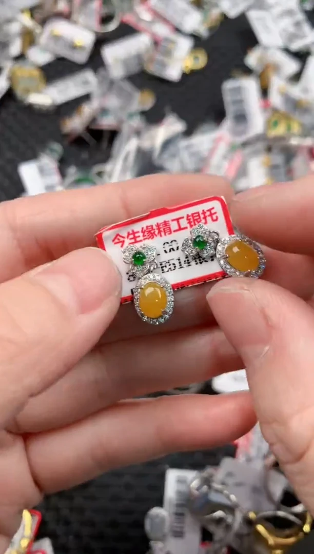 银S925镶嵌戒指翡翠18         6