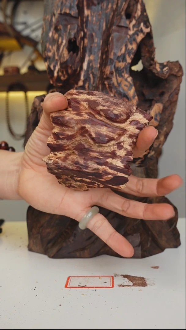 木本降真香红降原料随形手把件满油脂68g