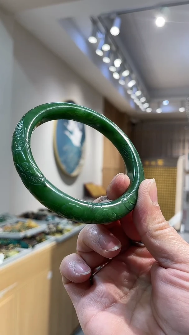 【闪购商品】和田玉颈饰未镶嵌手镯64