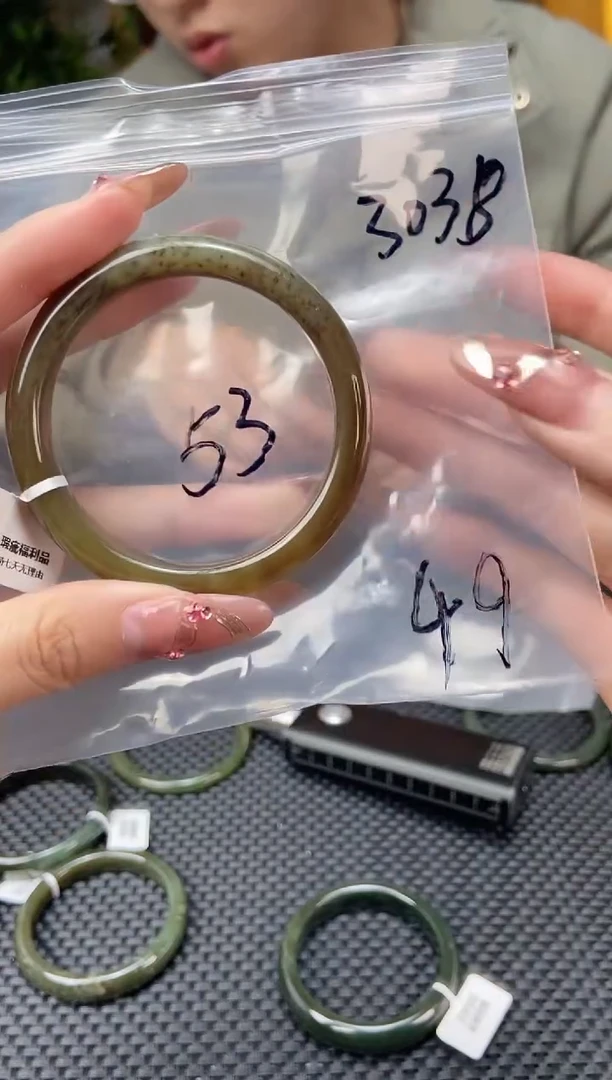 【闪购商品】和田玉手镯未镶嵌和田玉手镯3038