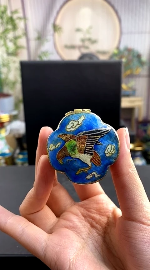 【闪购商品】非遗技艺 景泰蓝粉盒鹰（微瑕）