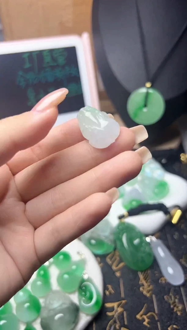 颈饰未镶嵌翡翠所见即所得，一图一物