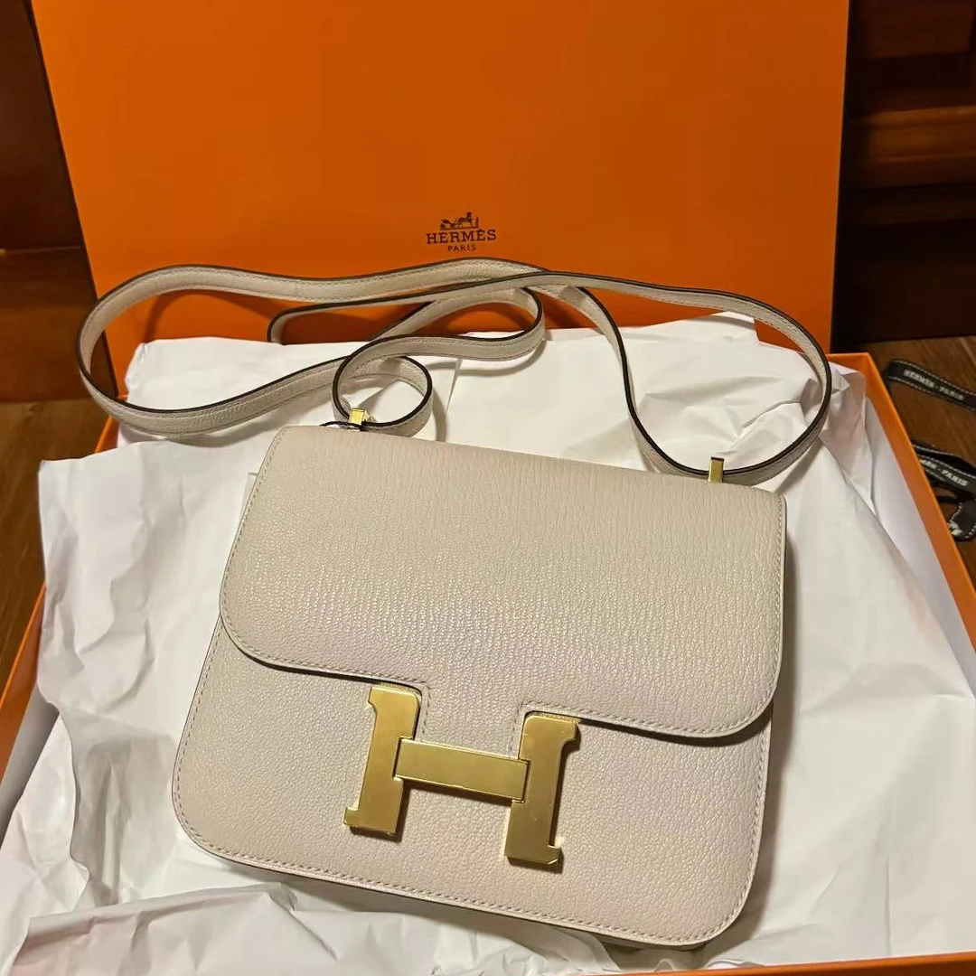 99新 Hermes/爱马仕 蓝总专场/奶油白金扣 康康19 U刻 带镜