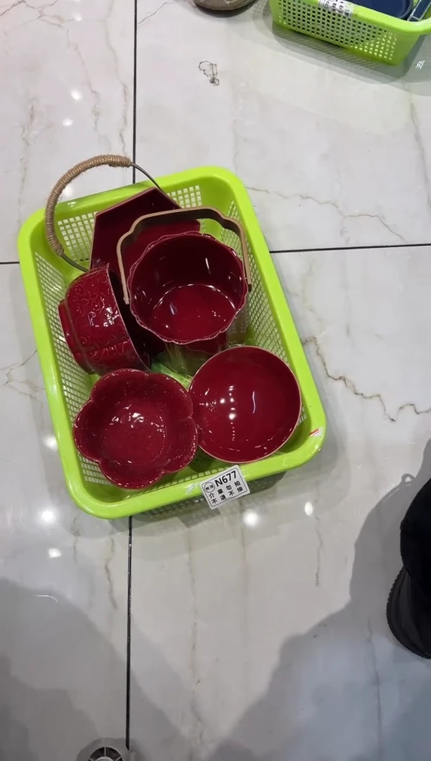 微瑕商品，介意勿拍-套组