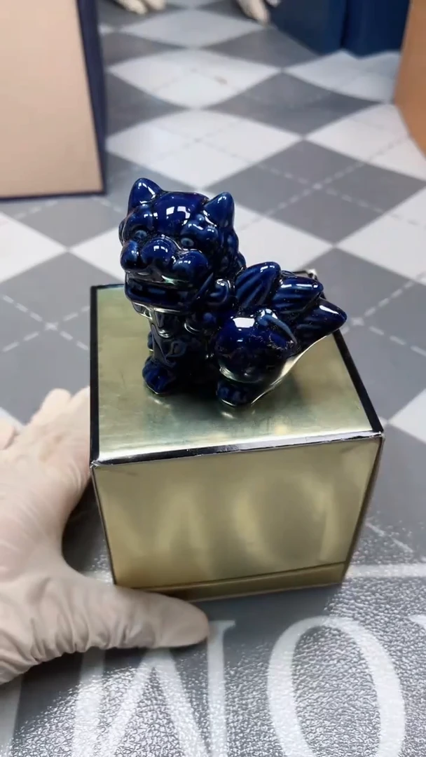 瓷片陶瓷如图 所示周边 白