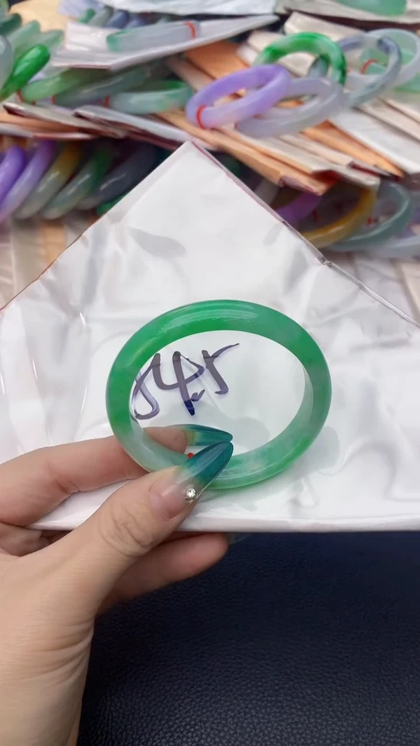 【闪购商品】翡翠手镯未镶嵌0045278785