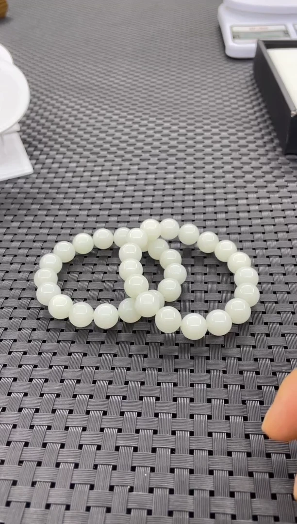 和田玉未镶嵌手串（多样性发一件）HR44