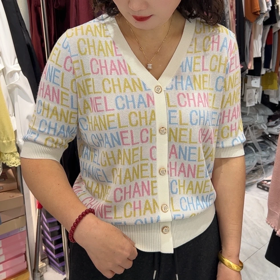 [ W i F i ]2025夏新款针织外套开衫字母显瘦V领薄款上衣减龄