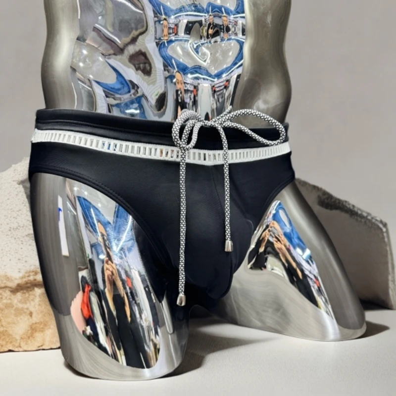 性感激凸大囊袋三角泳裤男黑白撞色中腰镂空定制款运动温泉时尚品