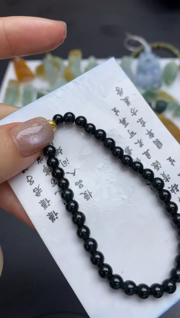 未镶嵌定制翡翠翡翠毛货~