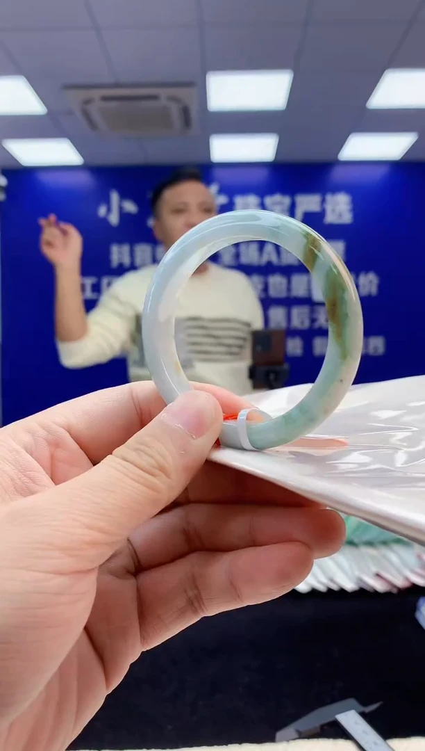 【闪购商品】翡翠手镯未镶嵌1翡翠天然A货手镯