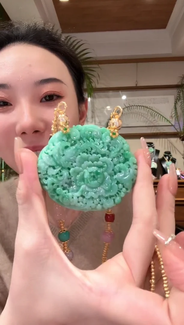 【闪购商品】翡翠颈饰未镶嵌国风