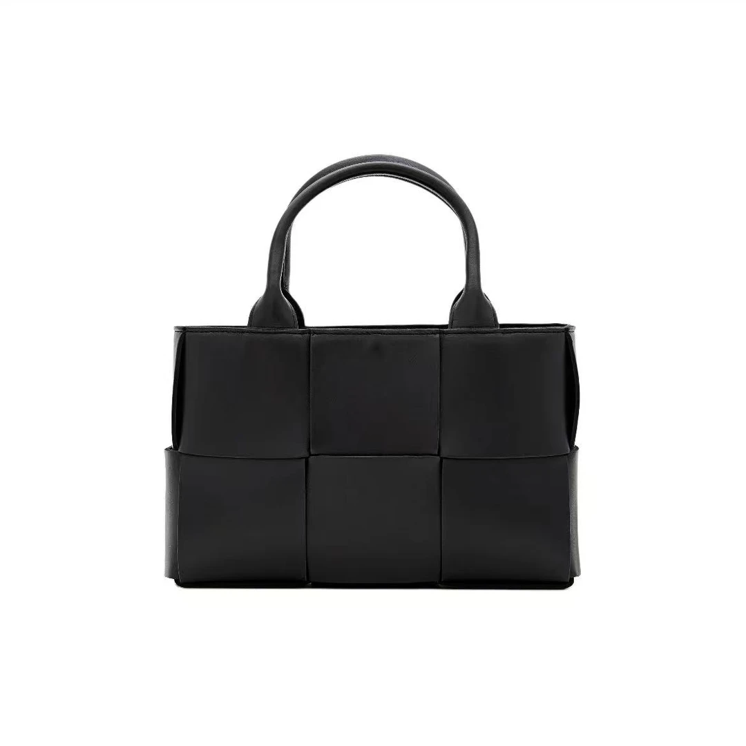 99新 BOTTEGA VENETA/葆蝶家  安洁利严选bv单肩包/ll01