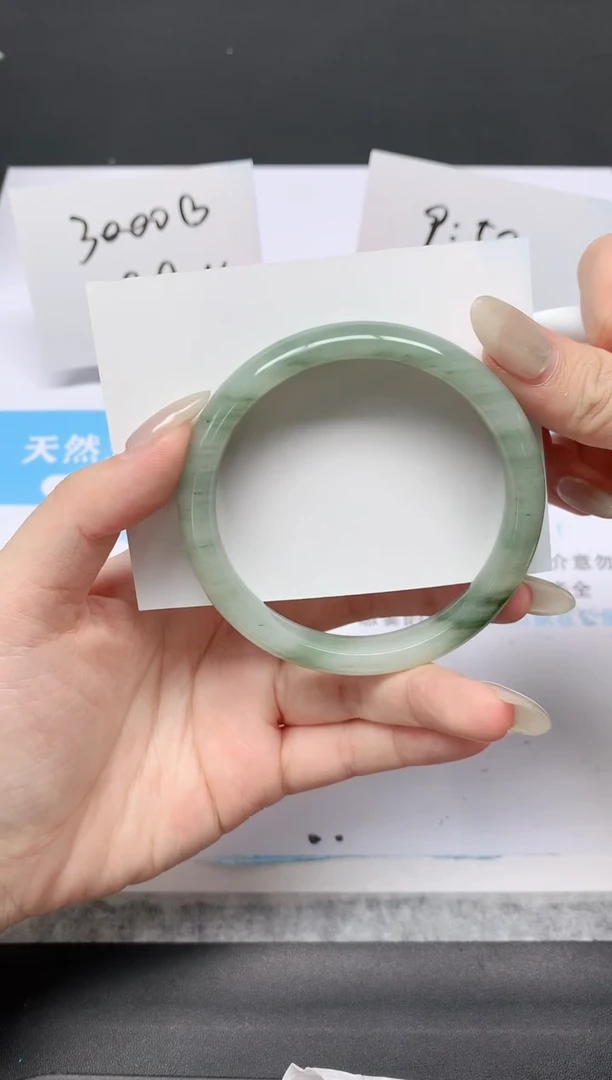 石英质玉手镯未镶嵌K332