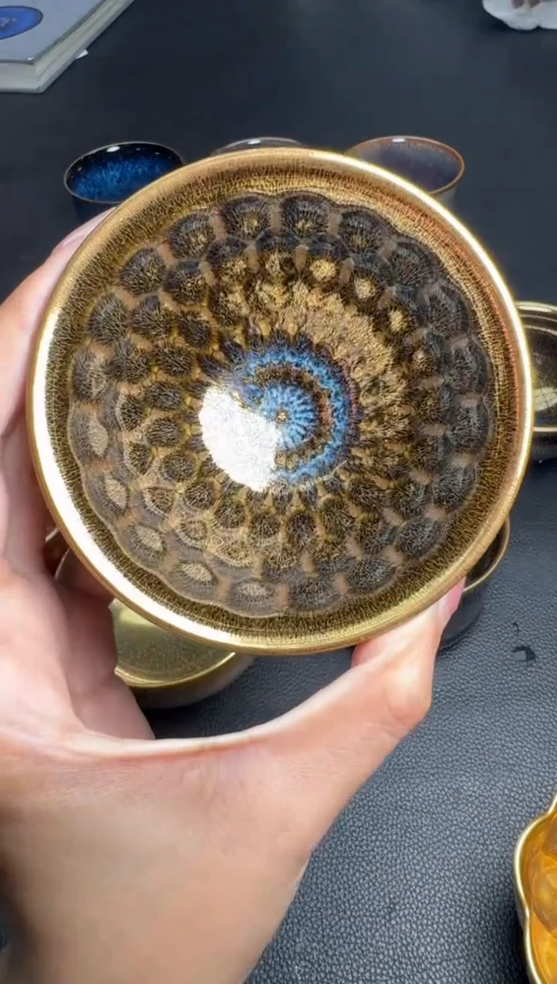 茶盏听****亮范泽锋砾石龙金见喜193