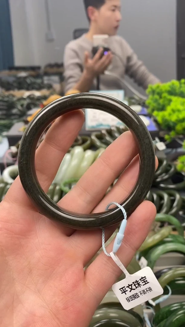 未镶嵌手镯和田玉60.3