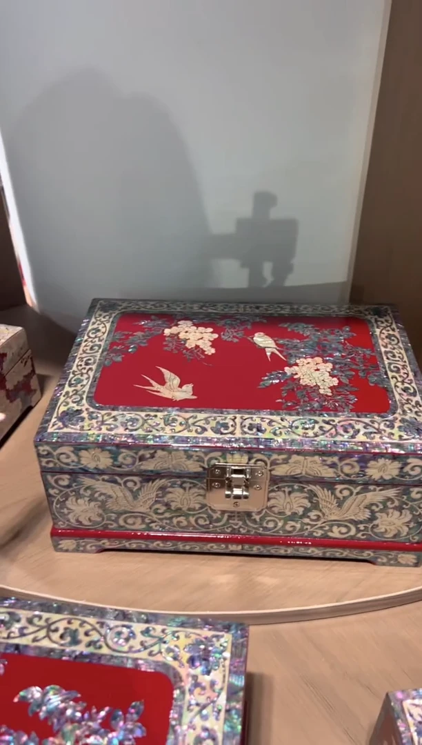 【闪购商品】绒布底弘贝雅螺钿漆器文化馆