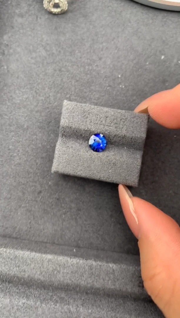 裸石蓝宝石1.1ct皇家蓝 FE 定制