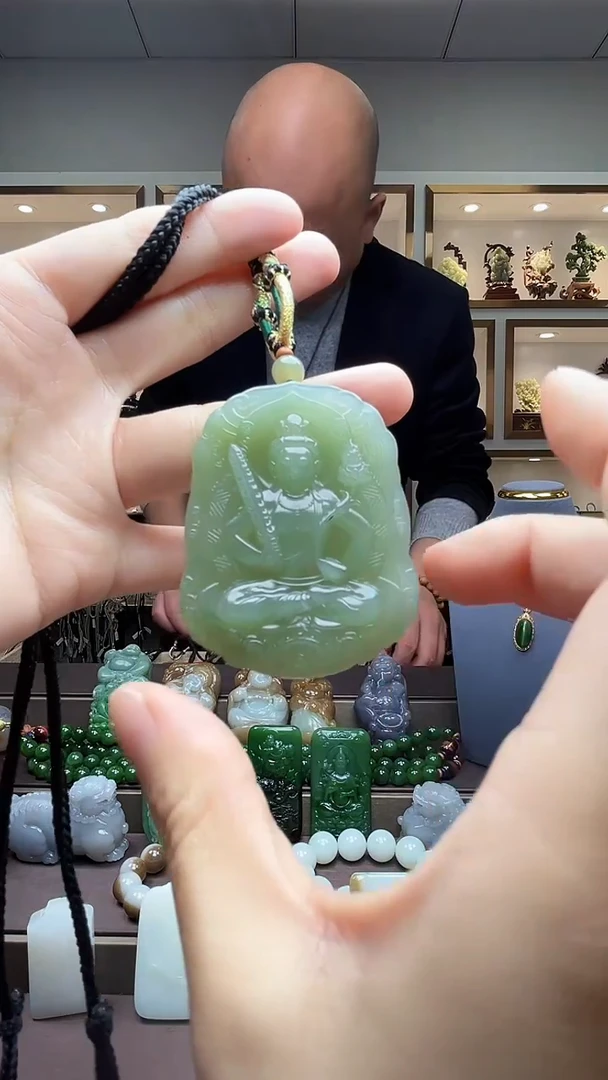 【闪购商品】和田玉颈饰未镶嵌苏