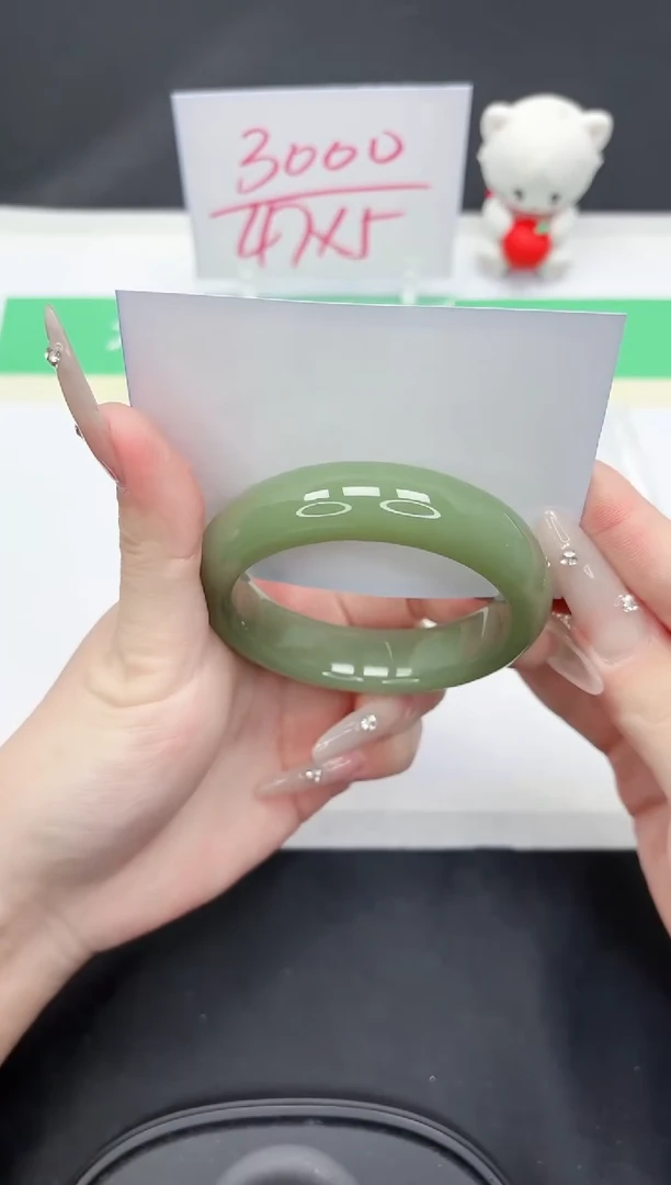 【闪购商品】石英质玉手镯未镶嵌23-54.7