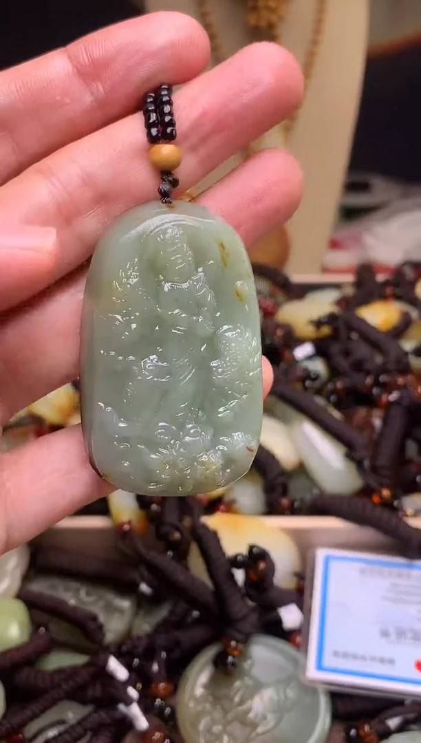 颈饰未镶嵌和田玉新疆料青海料清水和田玉吊坠