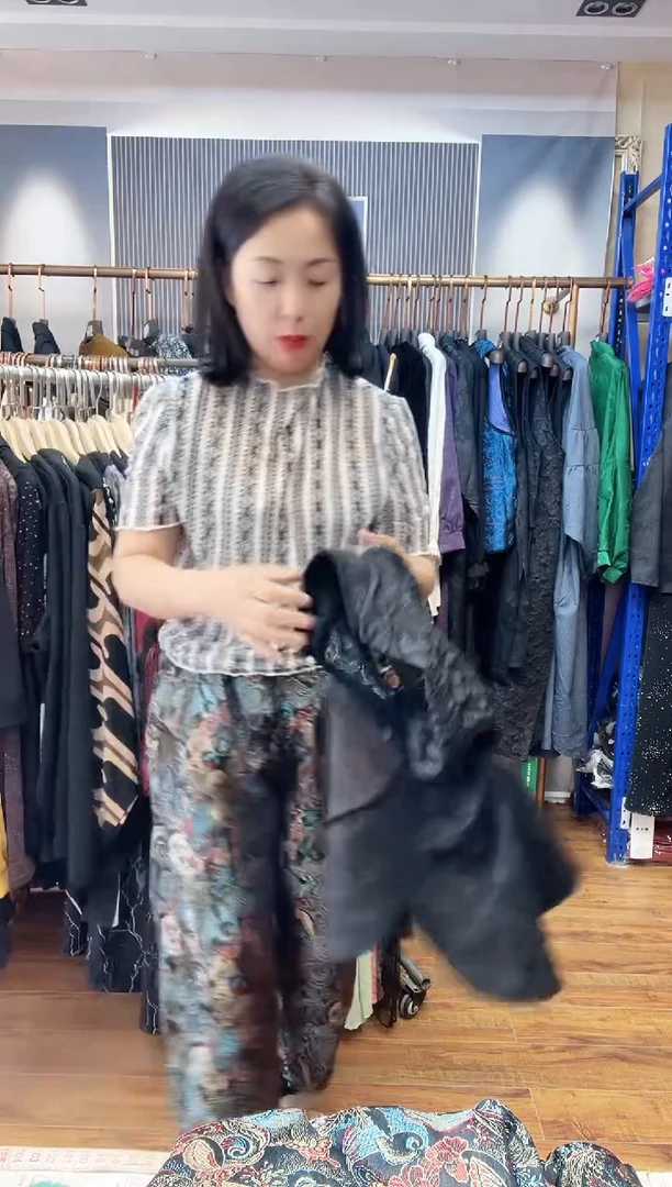 三醋酯纤维无填充物大码女装，精品女装