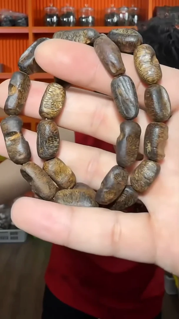 沉香手串17号单圈多样性发一