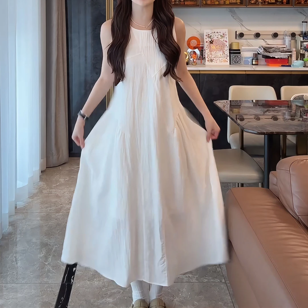 2025夏季新款三宅裙~圆领无袖气质时尚温柔背心连衣裙女LK2501817