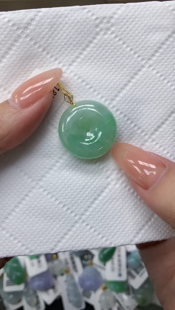 颈饰未镶嵌翡翠11111111111