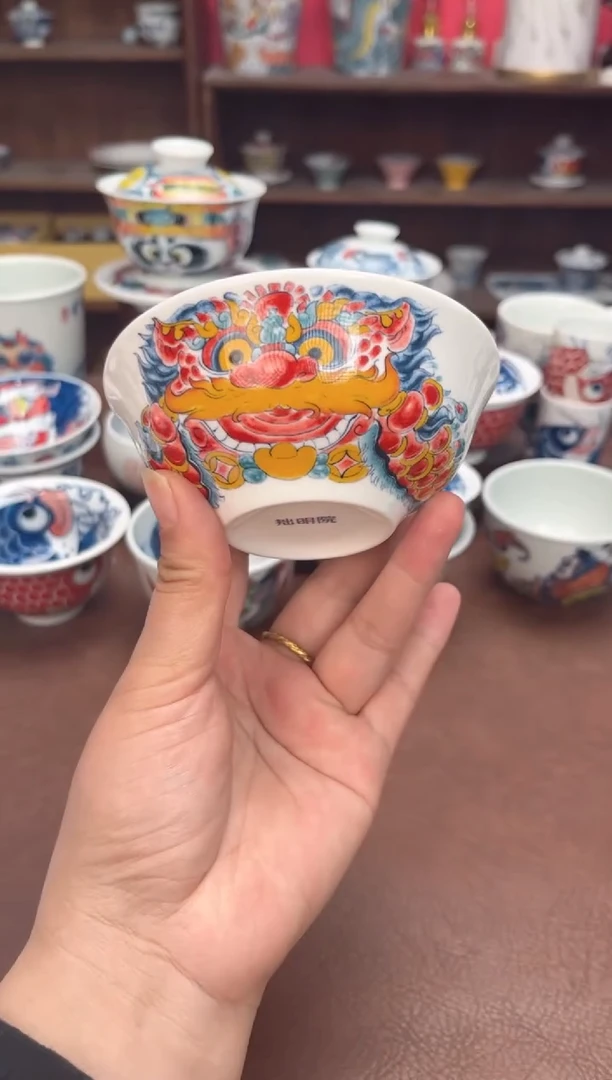 【闪购商品】宠粉福利价        醒狮小汤碗