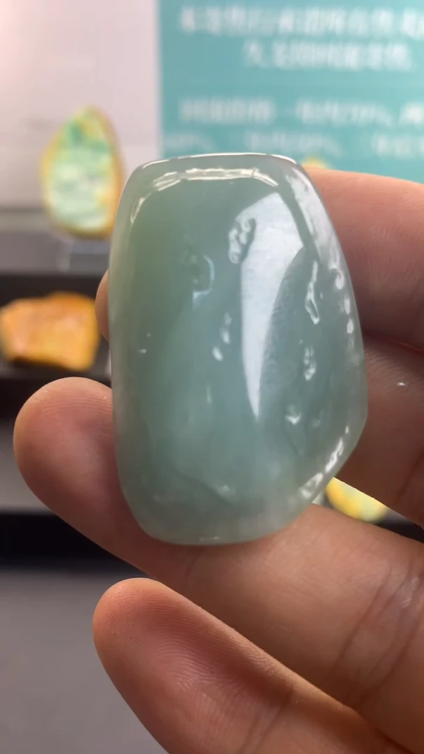 颈饰未镶嵌翡翠2
