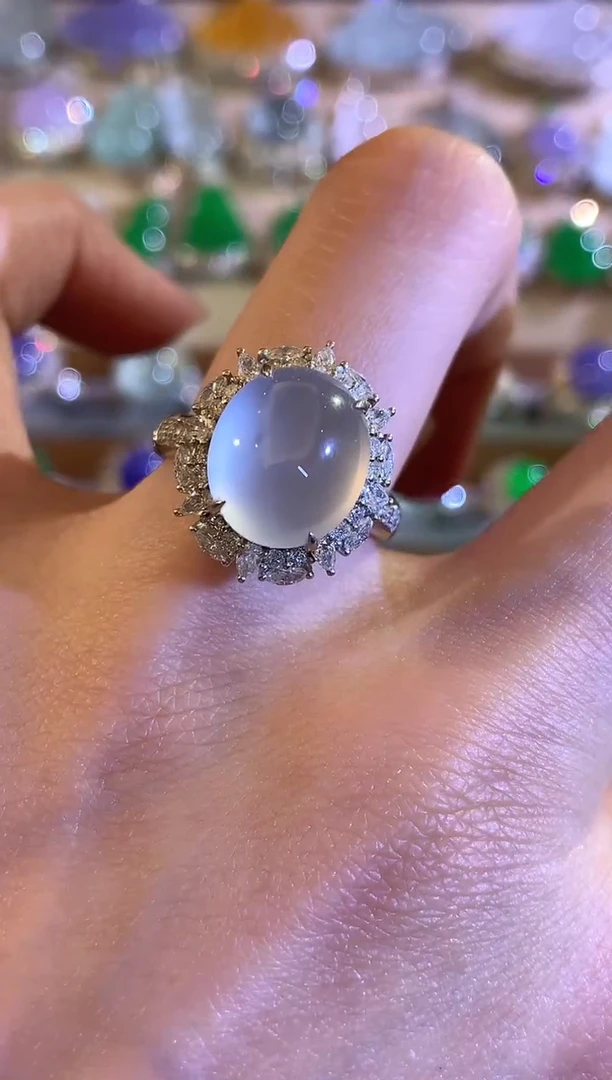 18K金镶嵌戒指翡翠a158