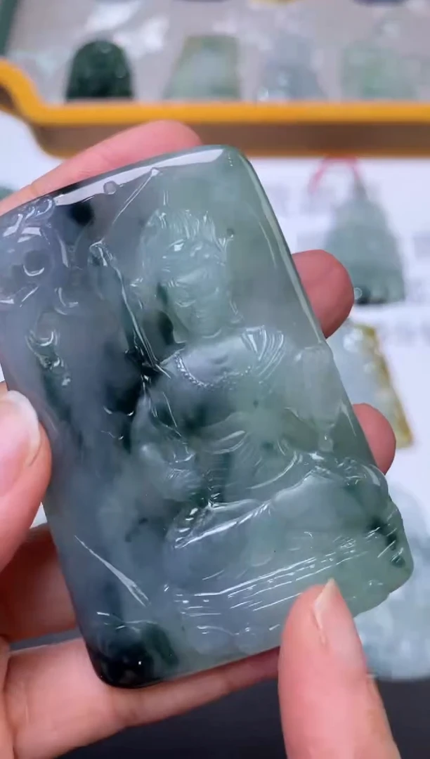 未镶嵌挂件翡翠309954   多人