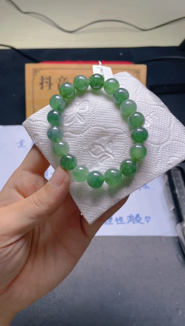 未镶嵌定制翡翠珠串