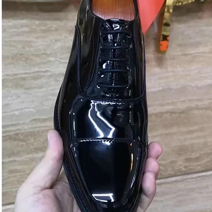 新款高品质全皮面休闲百搭男鞋