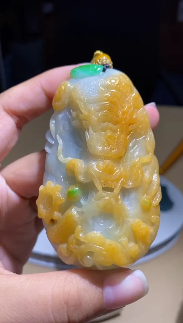 未镶嵌定制翡翠挂件