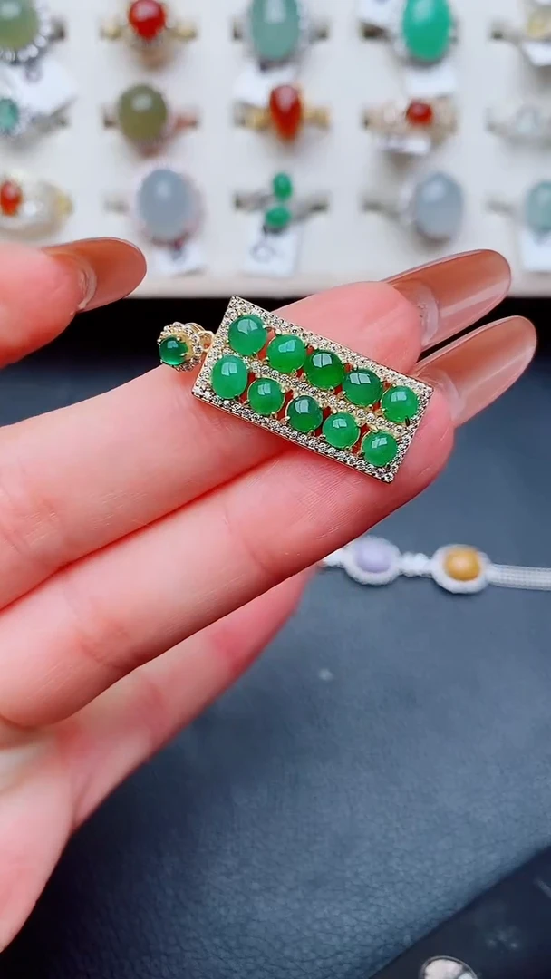 银S925镶嵌戒指翡翠...