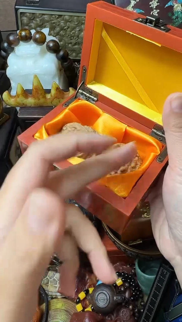 把件核桃主播推荐：一物一拍，讲解为准！