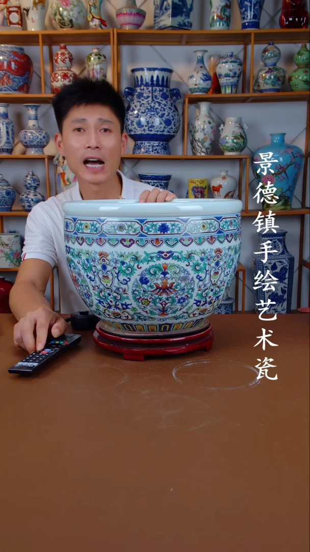 现代景德镇手工手绘陶瓷摆件64