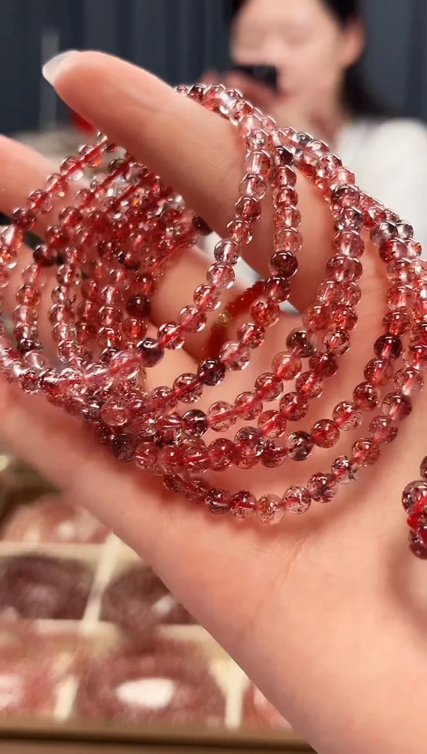 未镶嵌手串水晶金草莓超七单圈手串4mm【多样性发一】