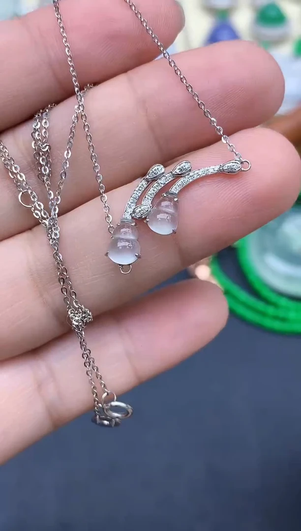 颈饰18K金镶嵌翡翠381-中国好珍宝