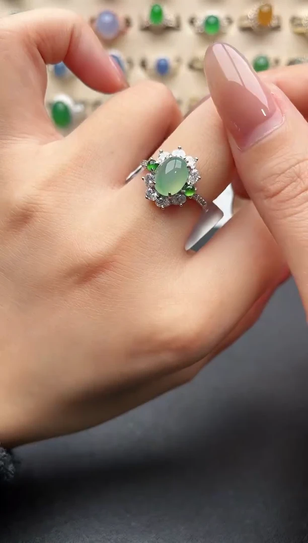 银S925镶嵌戒指翡翠一物一证一礼盒