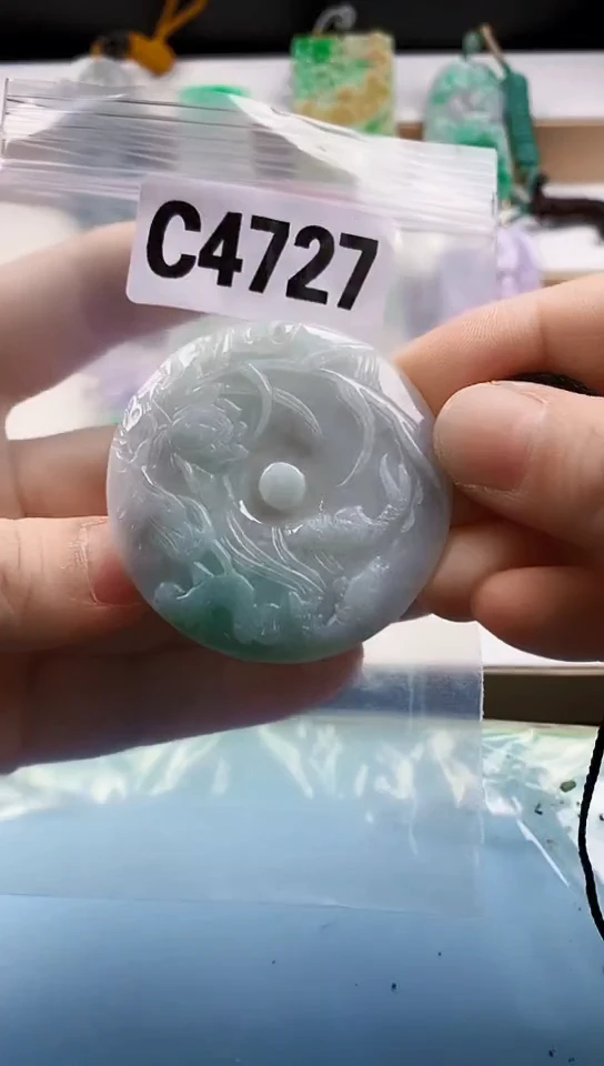 翡翠未镶嵌颈饰天然翡翠吊坠挂件